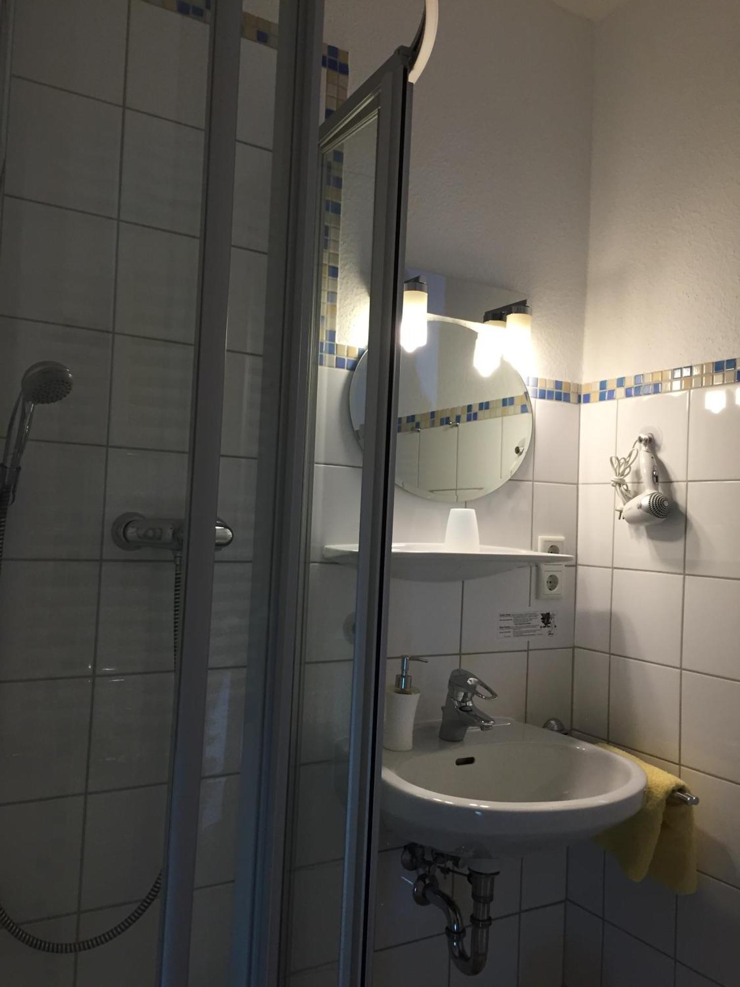 Thermen Hotel Pension Villa Holstein Bad Salzuflen Rum bild